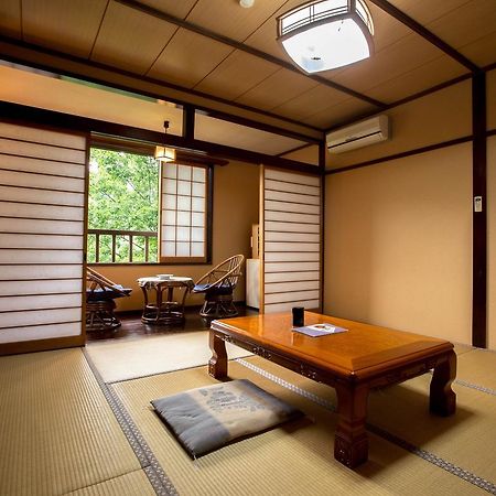 Oogi Onsen Oogiso Hotel Minamioguni Bagian luar foto