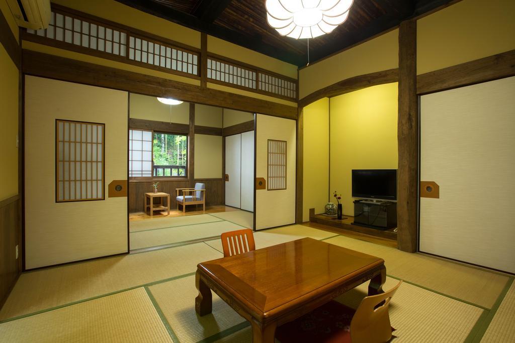 Oogi Onsen Oogiso Hotel Minamioguni Bagian luar foto